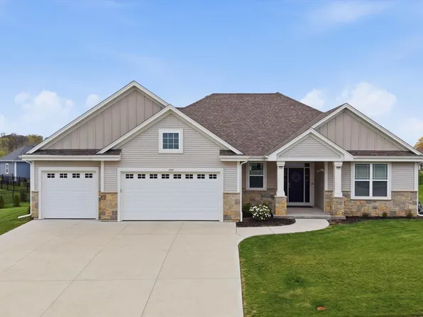 2046 E Omaha DRIVE, Grafton, WI 53024