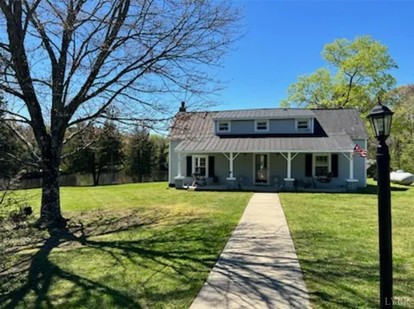 1171 Rodgers Chapel Rd, Clover, VA 24534