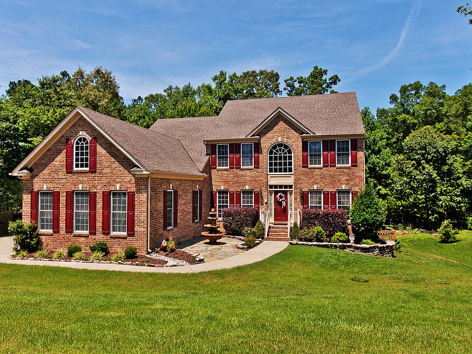 1st image of 3236 Buckingham Dr