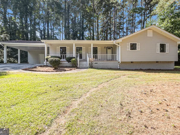 709 Willow Bend Dr, Jonesboro, GA 30238