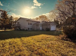 4921 Evergreen Ct, North Branch, MN 55056