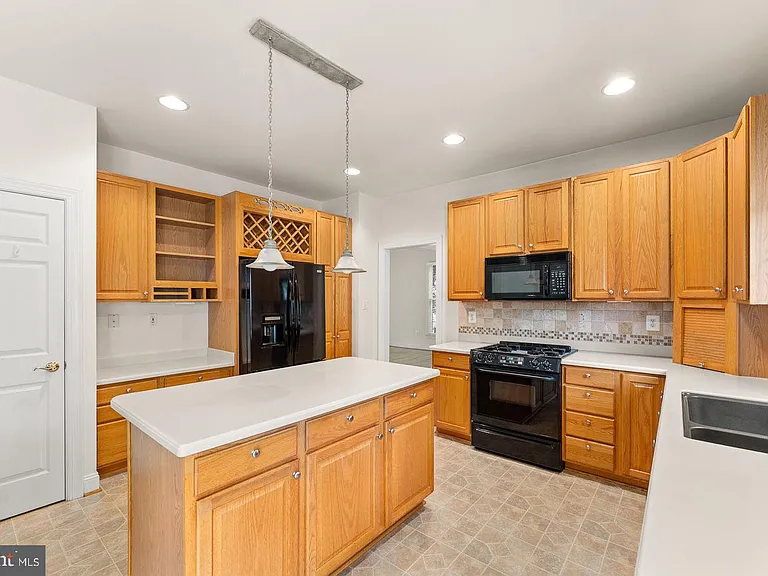 17277 Kettlebrook Lndg — Photo 20