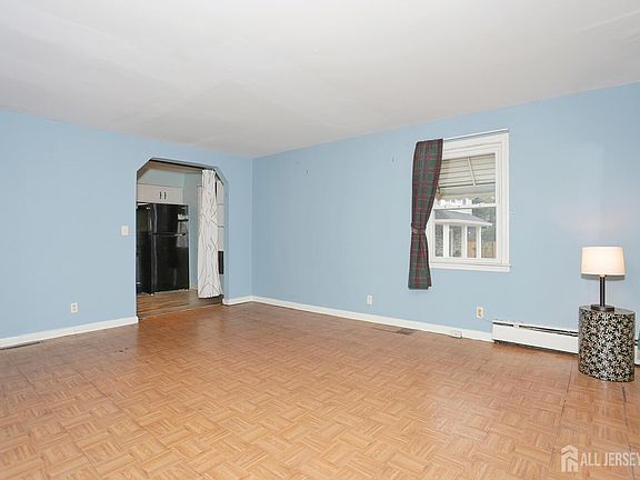 4th image of 45 Sand Rd