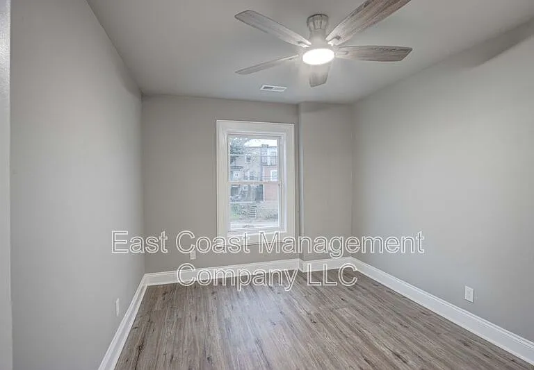 2619 Loyola Northway — Photo 16