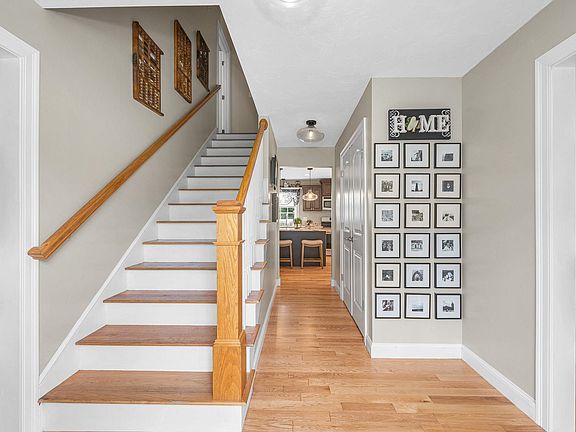 2nd image of 132 Clement Road