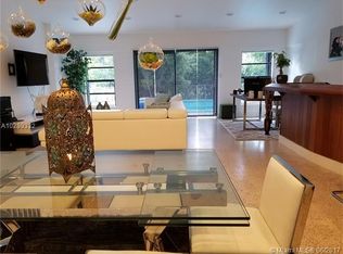 581 NE 172nd St, North Miami Beach, FL 33162
