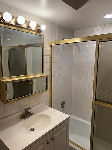 4036 N California Ave #106 — Photo 8