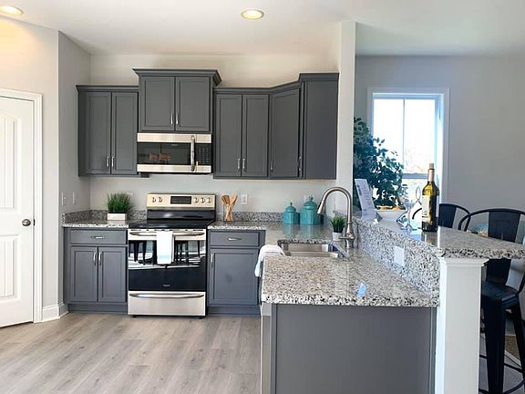 Image represents a previous build. Current selections may vary.