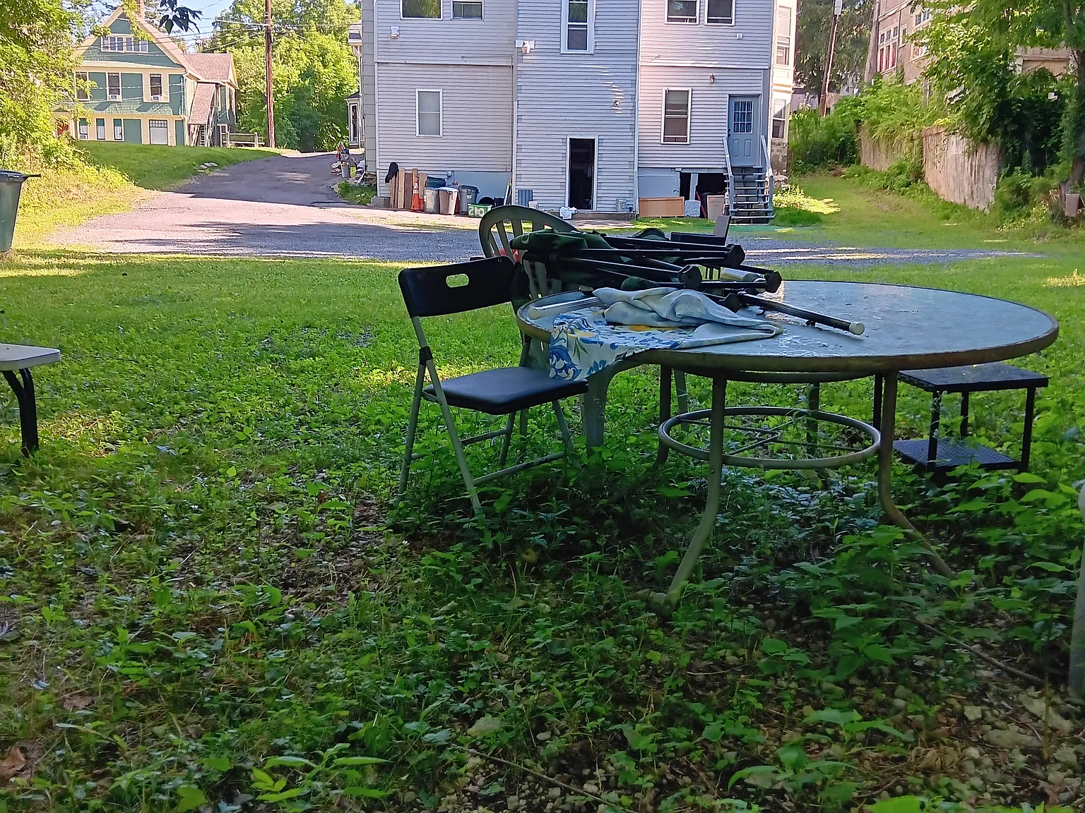 4 bed, 1800 sqft, $850 — Photo 2