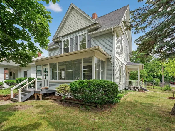 1060 Woodward Ave, South Bend, IN 46616