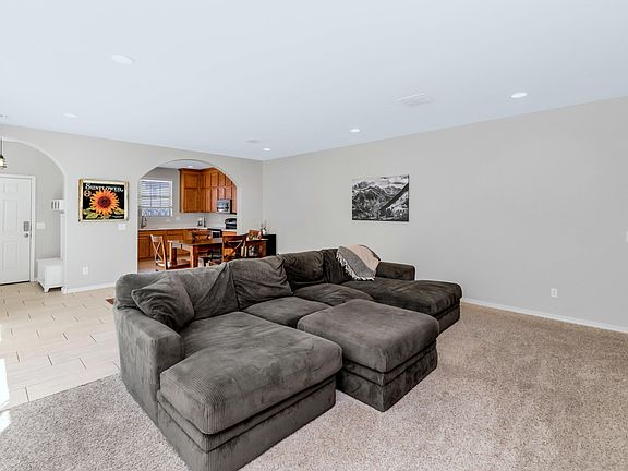 4th image of 2950 N Brighton