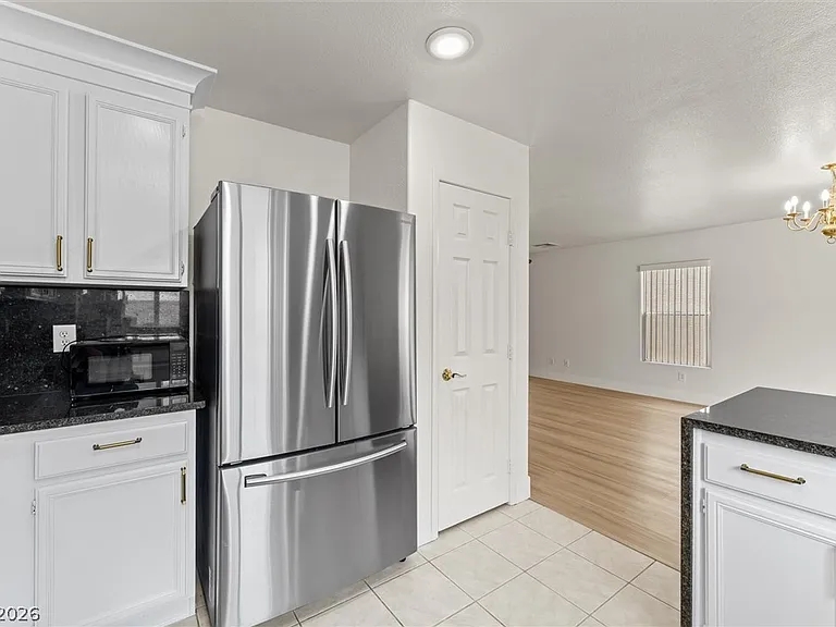 7660 Hope Valley St — Photo 13