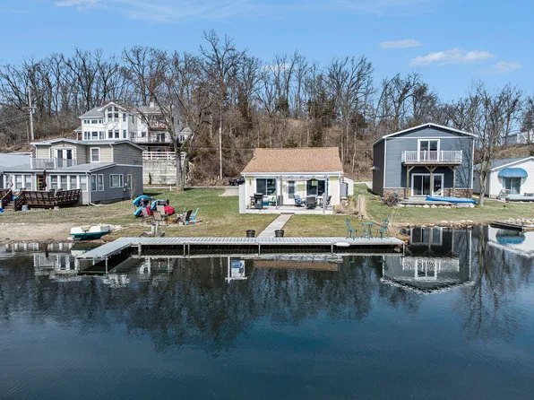 5870 Rays Dr, Onsted, MI 49265