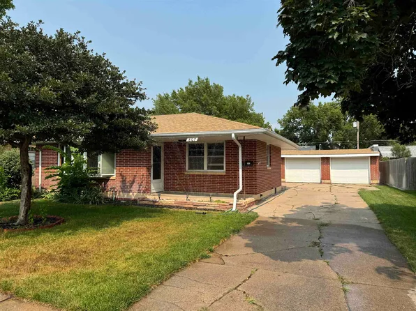 807 S Ash St., North Platte, NE 69101