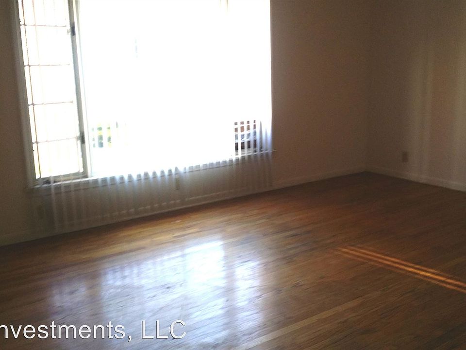 2nd image of 334 S 37th St APT 18