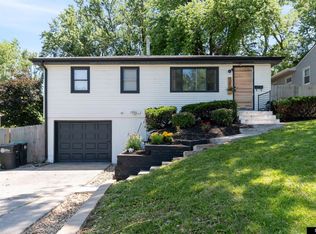 12529 C St, Omaha, NE 68144