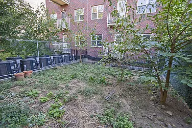 Rented by Level Group