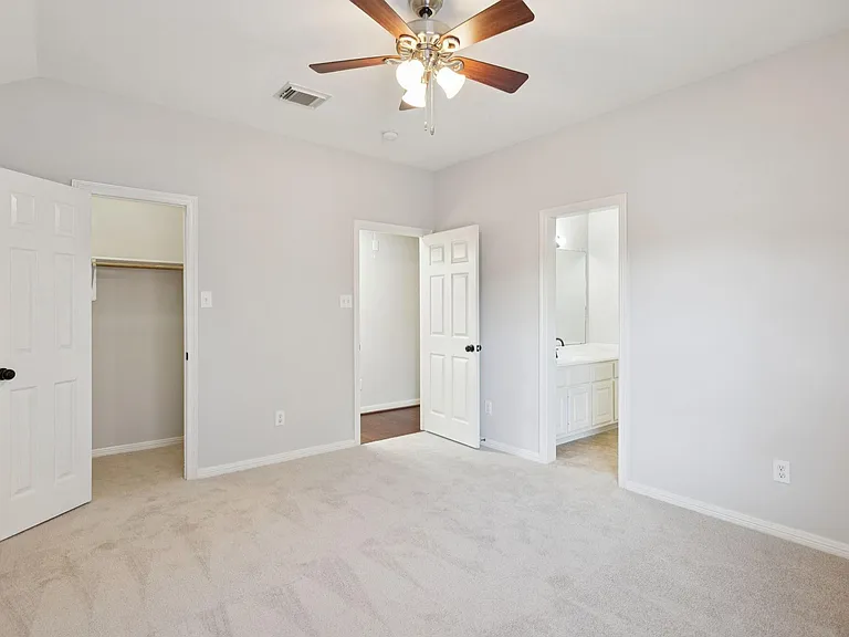 3002 Autumn Cove Ct — Photo 31