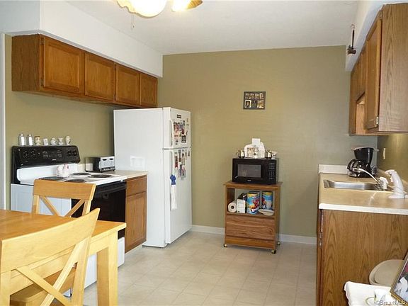 2nd image of 66 Beths Ave APT 13