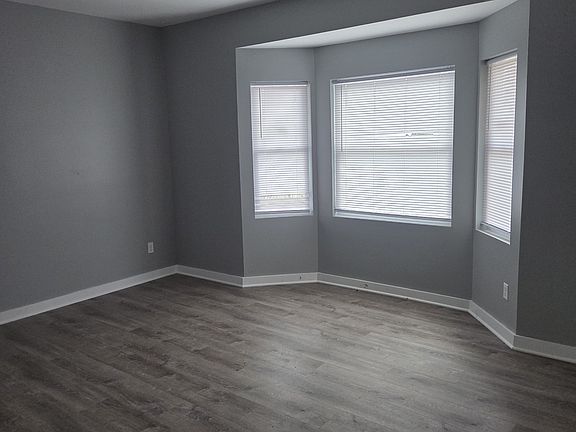 2nd image of 133 W 5th St