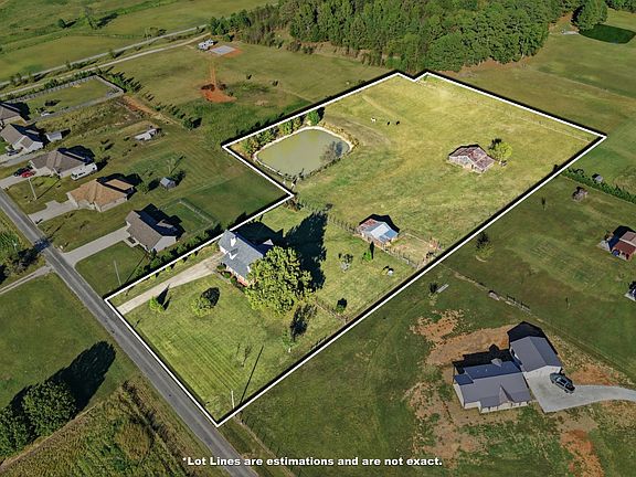 3rd image of 26840 Scoggins Rd
