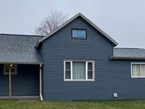225 Oshkosh Street, Boyd, WI 54726