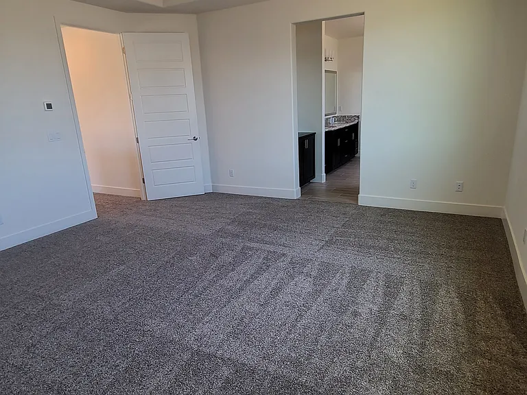 2208 Randolph Pl — Photo 15