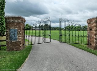 7227 Avoca Rd, Clyde, MI 48049