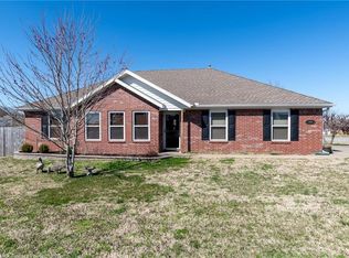 185 Washburn Dr, Pea Ridge, AR 72751