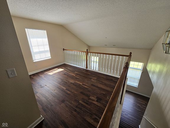 4th image of 4138 Candy Apple Blvd