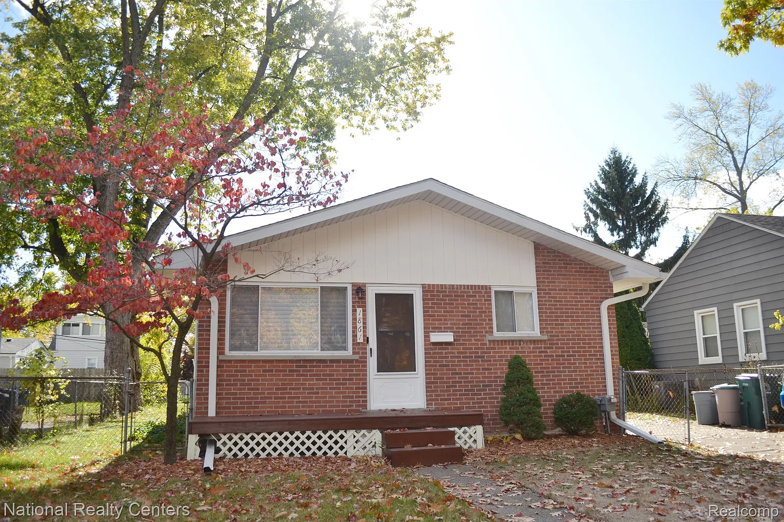 1861 Cambridge Rd photo 1