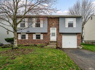 8377 Waco Ln, Powell, OH 43065