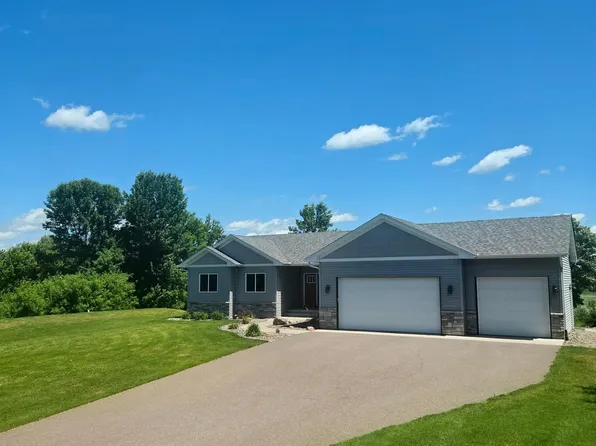 38321 Baugh St NW, Princeton, MN 55371