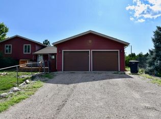 250 Sunshine Loop, Pierre, SD 57501