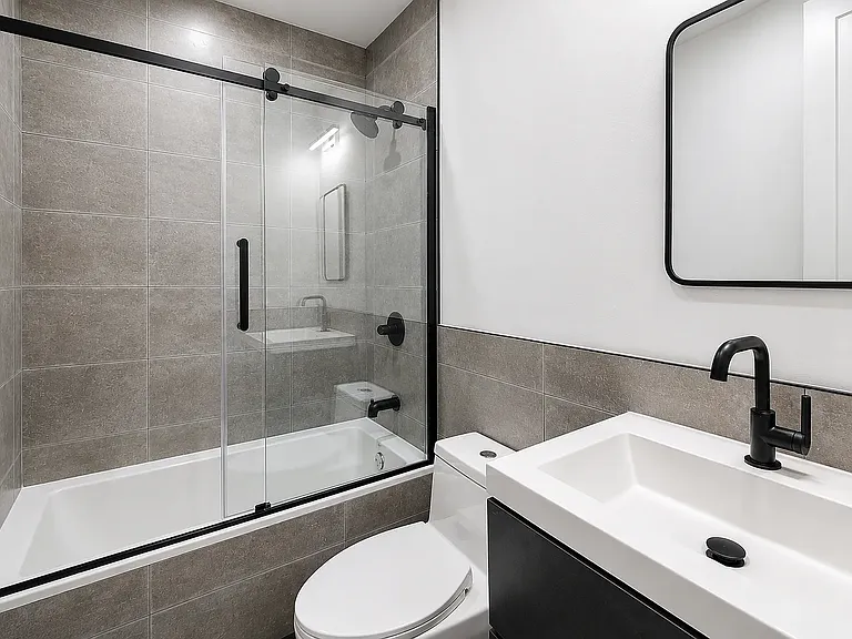 350 Putnam Ave #3 — Photo 7