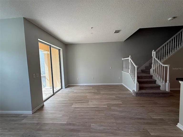 2530 Passamonte Dr #10E — Photo 12