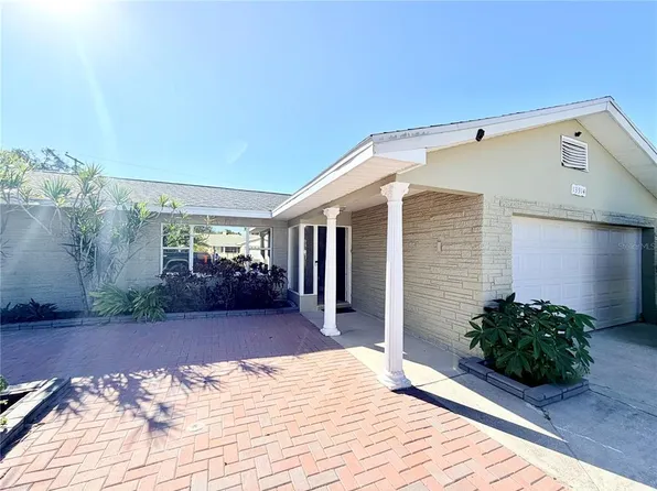 13914 84th Ter, Seminole, FL 33776