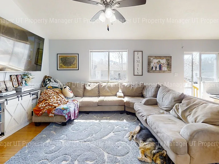 292 Winchester Dr — Photo 8