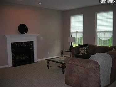 3rd image of 10449 Joyce Ct