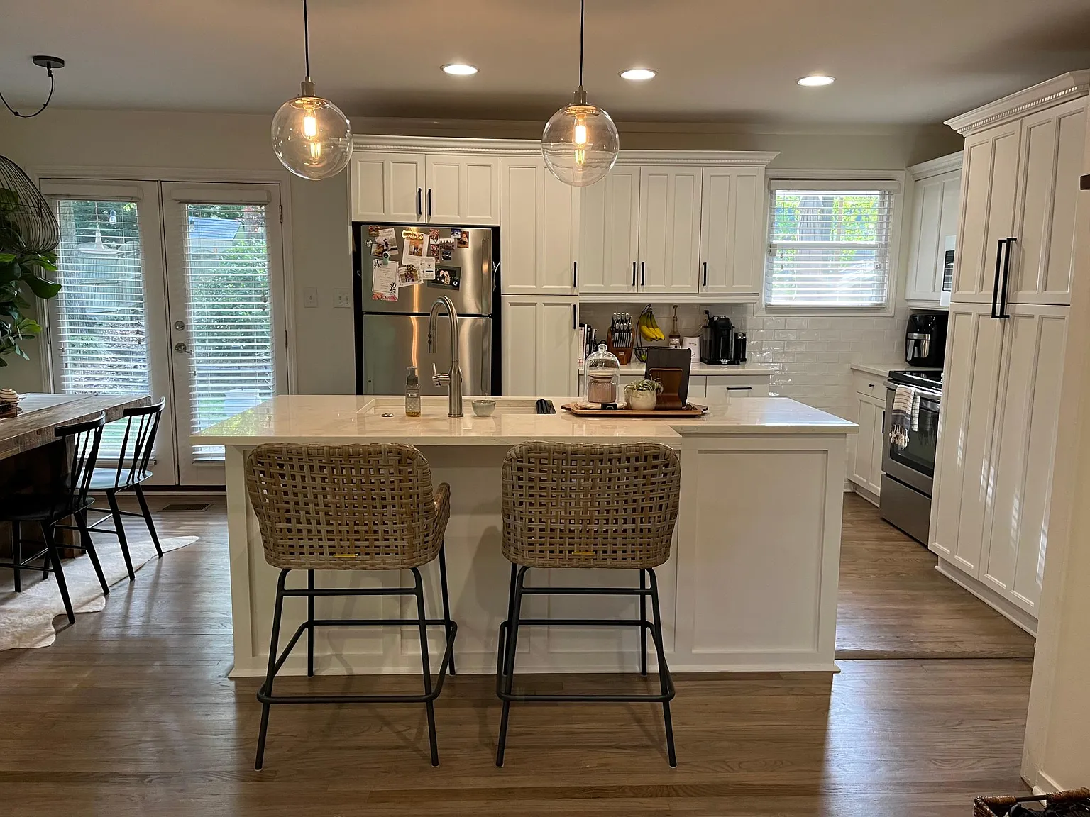 3029 Parkridge Dr — Photo 2