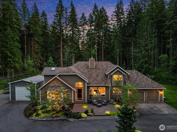 8804 221st Avenue NE, Redmond, WA 98053