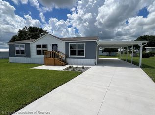 128 S Winter Cir, Avon Park, FL 33825