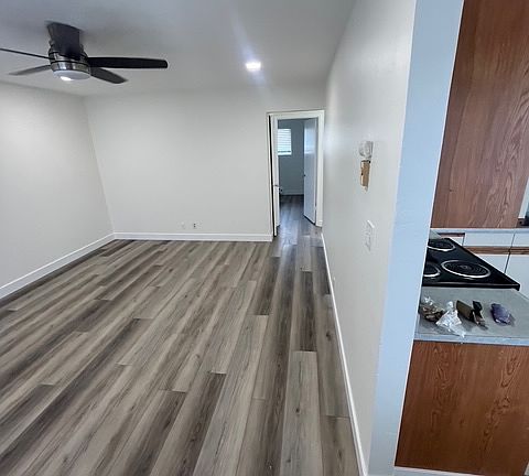 4th image of 1620 Ottawa Ct #3