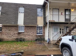 265 Greenway St APT 5, Dyersburg, TN 38024