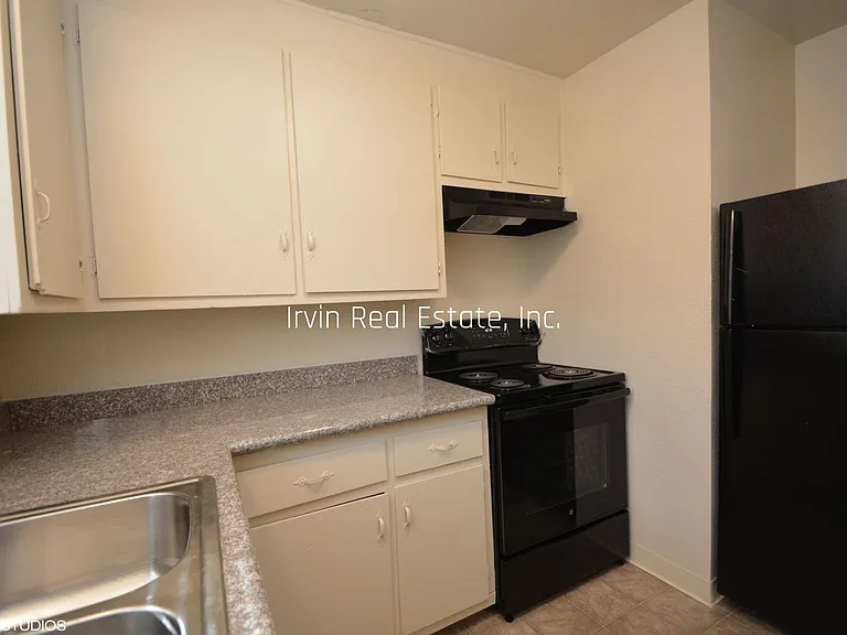 3303 N Franklin Ave — Photo 10