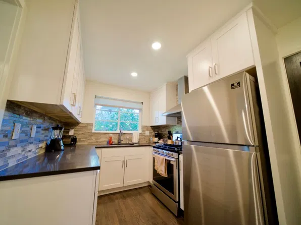 675 University Dr, 675 University Dr APT 1, Menlo Park, CA 94025
