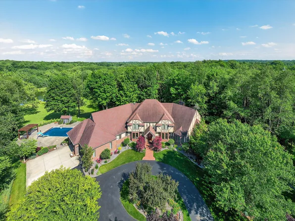 10185 N 650 E, New Carlisle, IN 46552