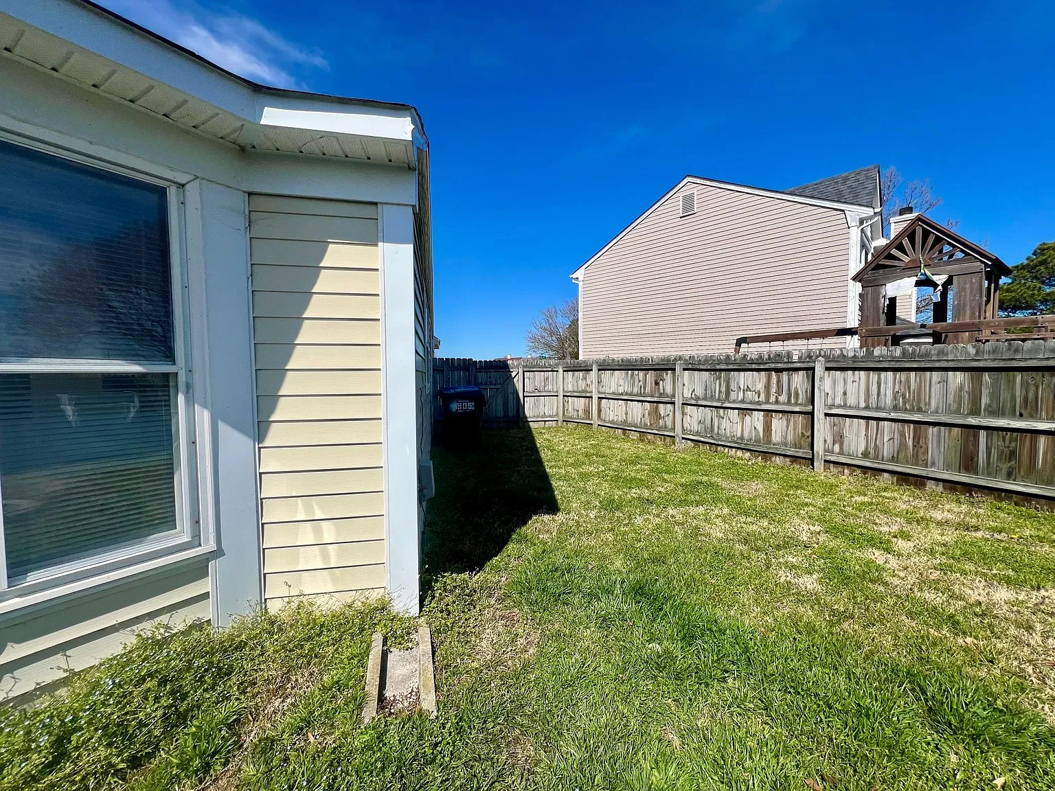 905 Chaka Ct — Photo 4