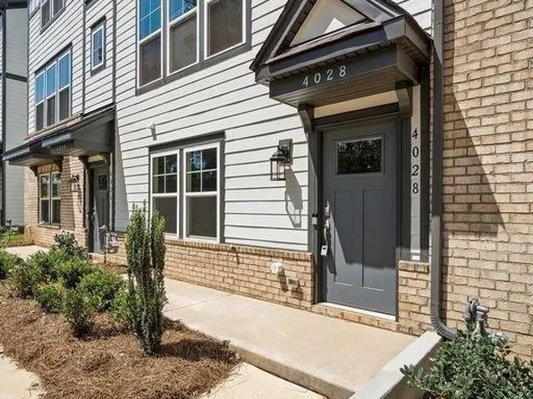 4028 Hidden Oaks Dr, Charlotte, NC 28205