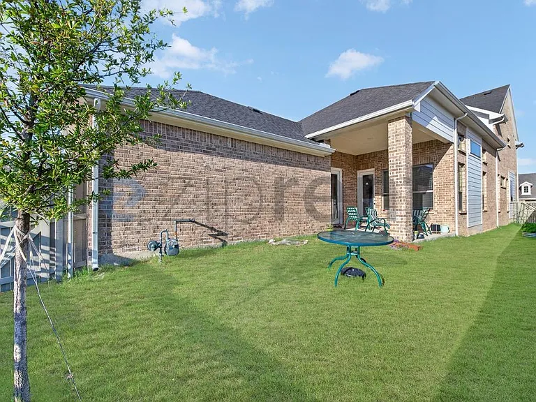 1408 Bonsmara Dr — Photo 21